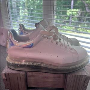 Unisex Alexander McQueen Silver White Athletic Shoes with gel/black sole